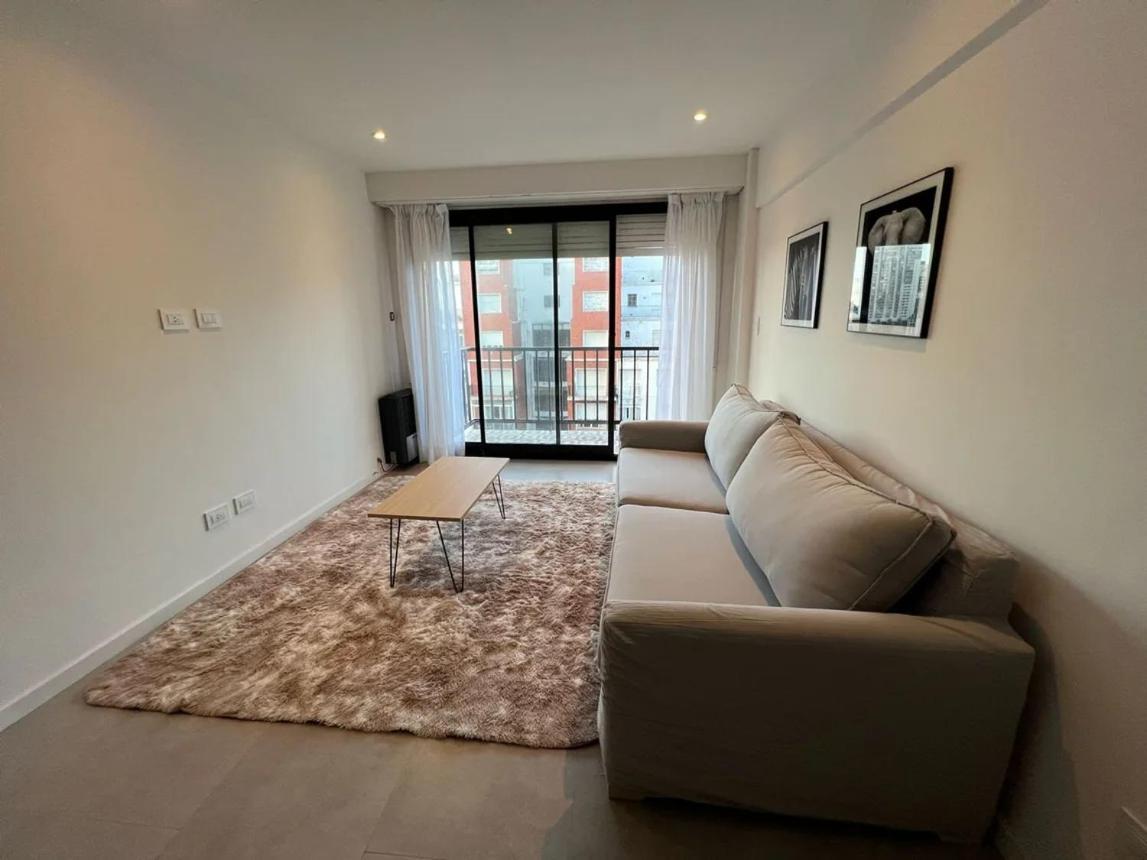 Dos Ambientes Plaza Colon Con Espacio Cochera Apartamento *
