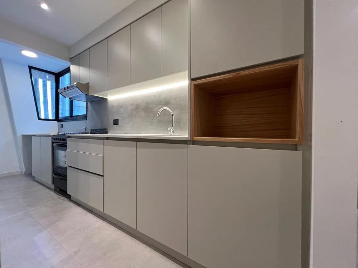 Dos Ambientes Plaza Colon Con Espacio Cochera Apartment